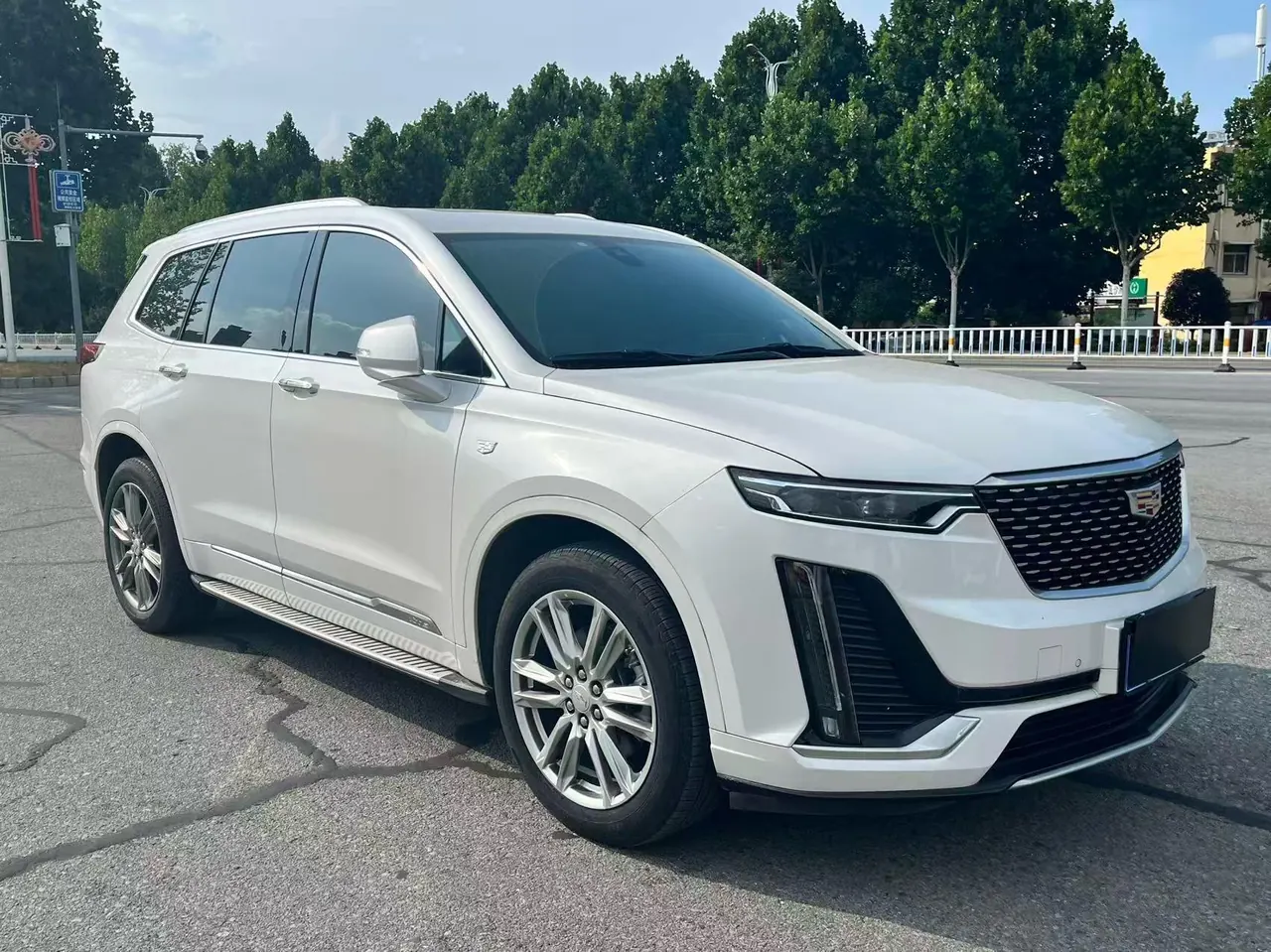 Cadillac 2022 XT6 48V 2.0T 6-seat four-wheel drive luxury automatic gear 3