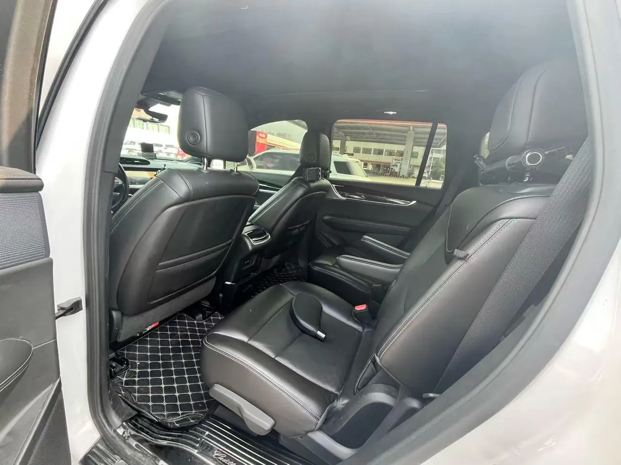 Cadillac 2022 XT6 48V 2.0T 6-seat four-wheel drive luxury automatic gear 6