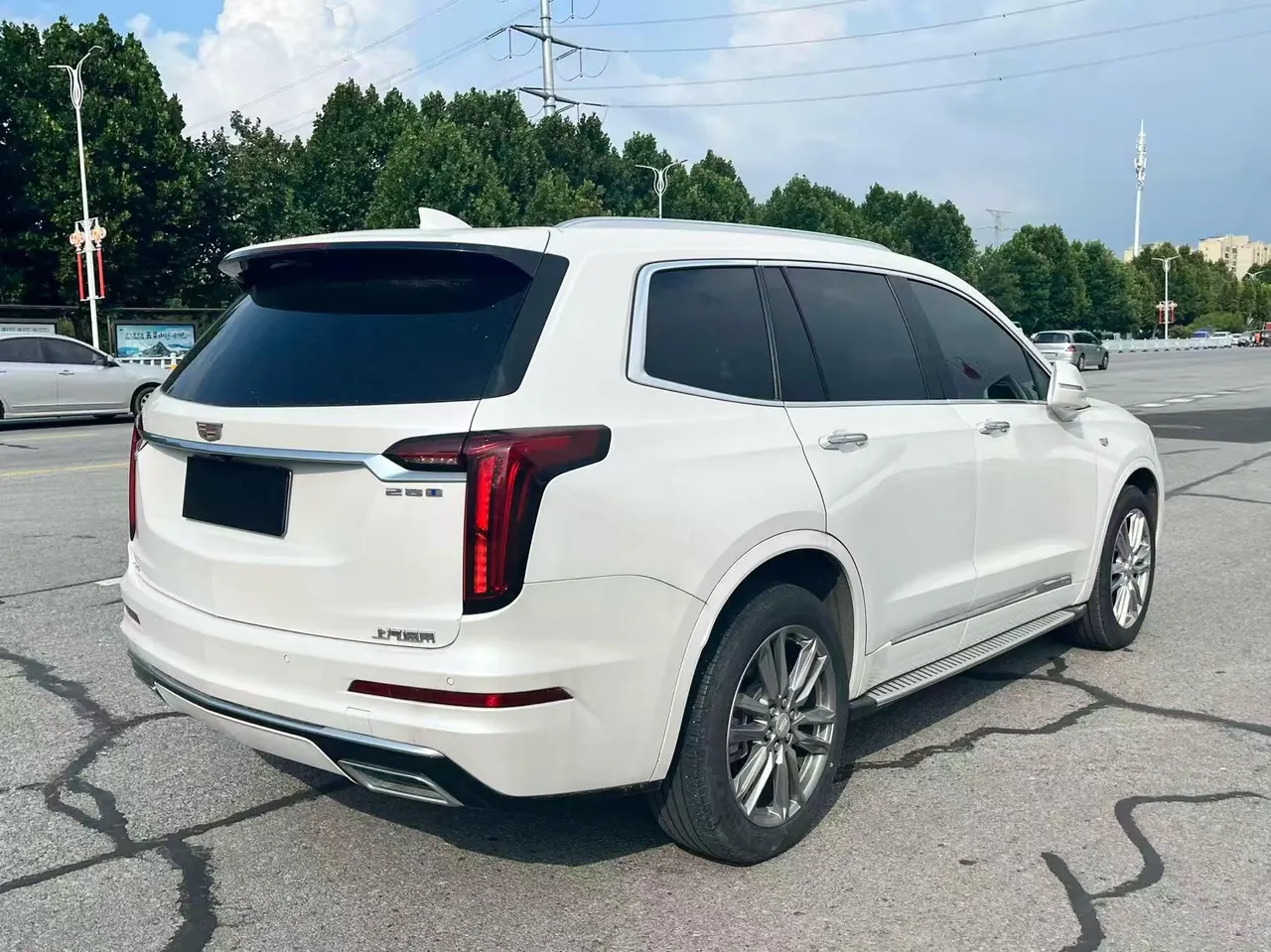 Cadillac 2022 XT6 48V 2.0T 6-seat four-wheel drive luxury automatic gear 9