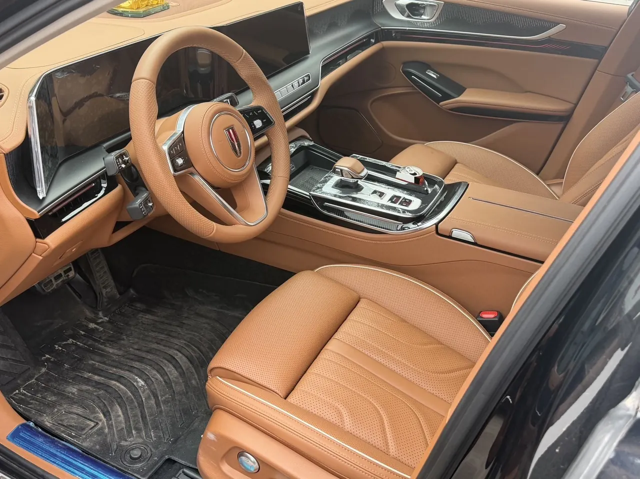 HongQi 2025 H9 48V 2.0T Two-Drive Flag Enjoy Deluxe Business Edition 5-seat Automatic Gear 4