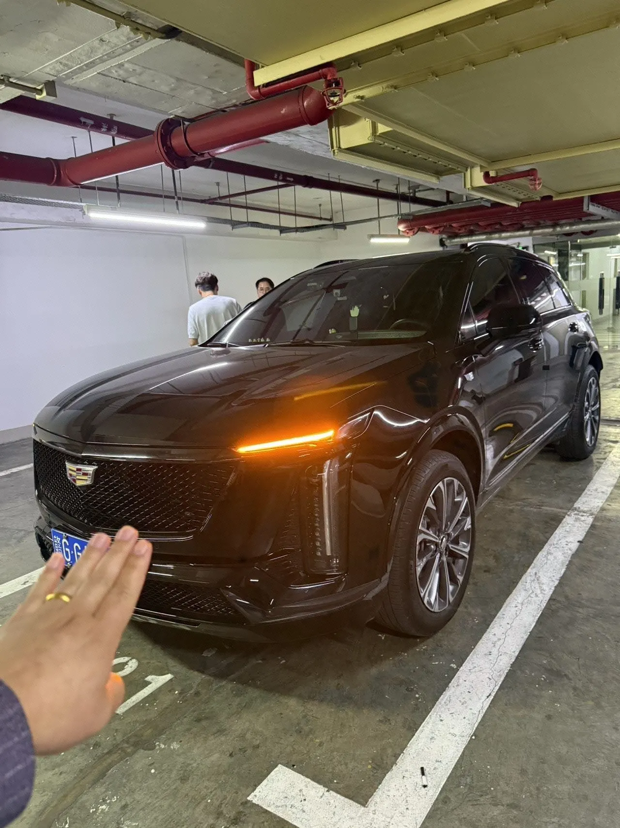 打开图片灯箱:Buick 2025 Angkewei Plus 2.0T 28T Two-Drive Platinum Edition Automatic Gear