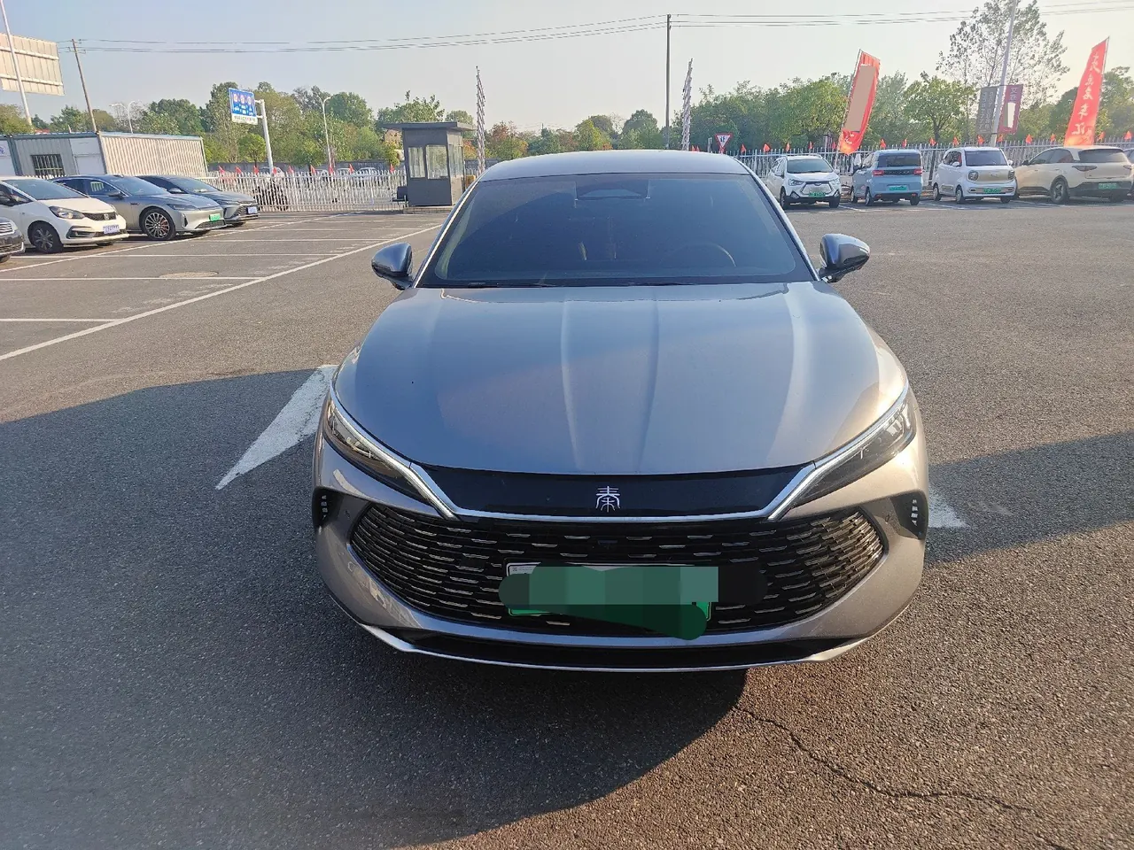 BYD 2025 Qin L DM-i 1.5 stepless smart driving version 80KM leading automatic gear 2