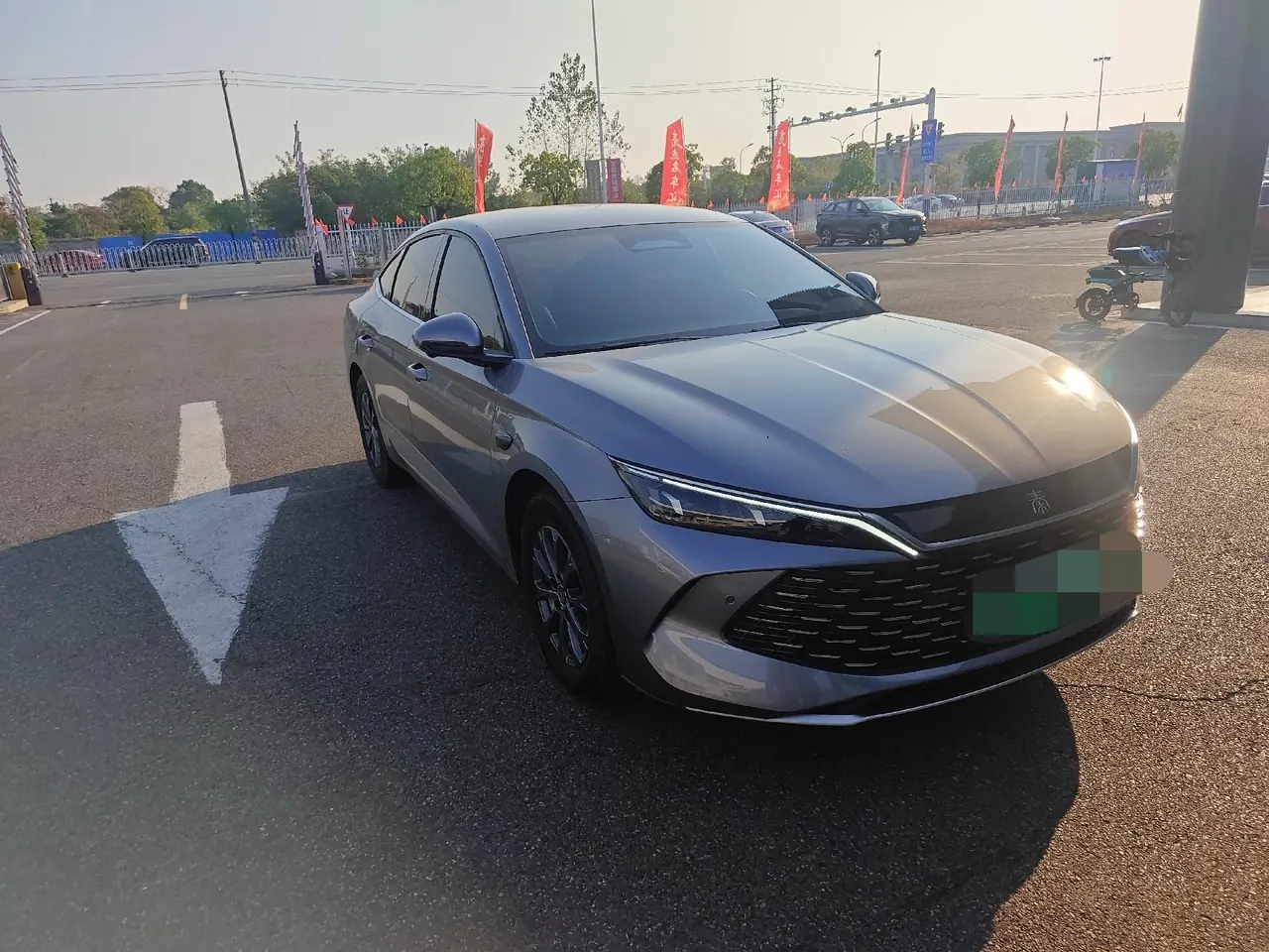 BYD 2025 Qin L DM-i 1.5 stepless smart driving version 80KM leading automatic gear 3