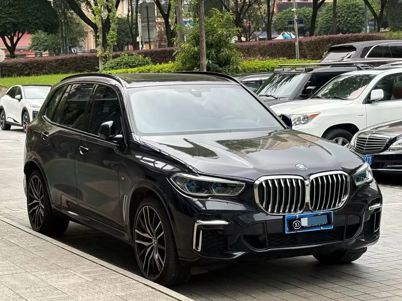 BMW 2022 X5 xDrive40Li 48V 3.0T M sports suit (modified) automatic gear 3