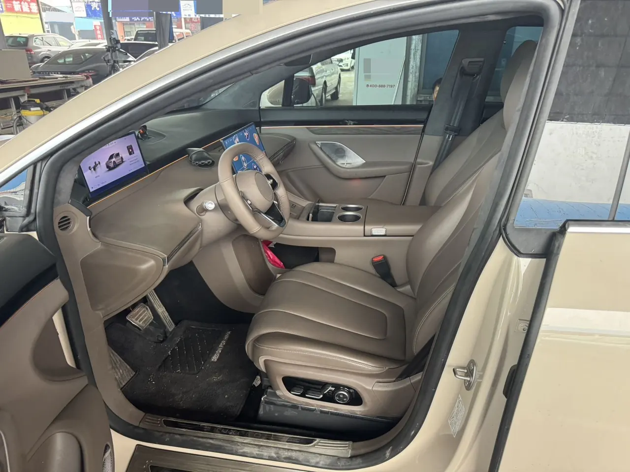 Intellectual 2024 R 7 667km Max automatic gear 2