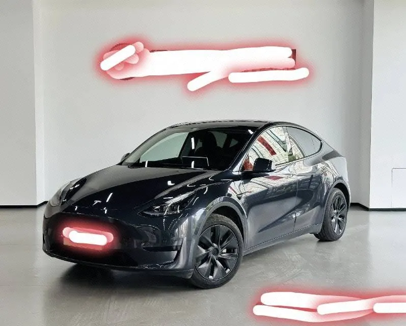 Открыть галерею: Tesla 2024 Model Y long endurance all-wheel drive version automatic transmission