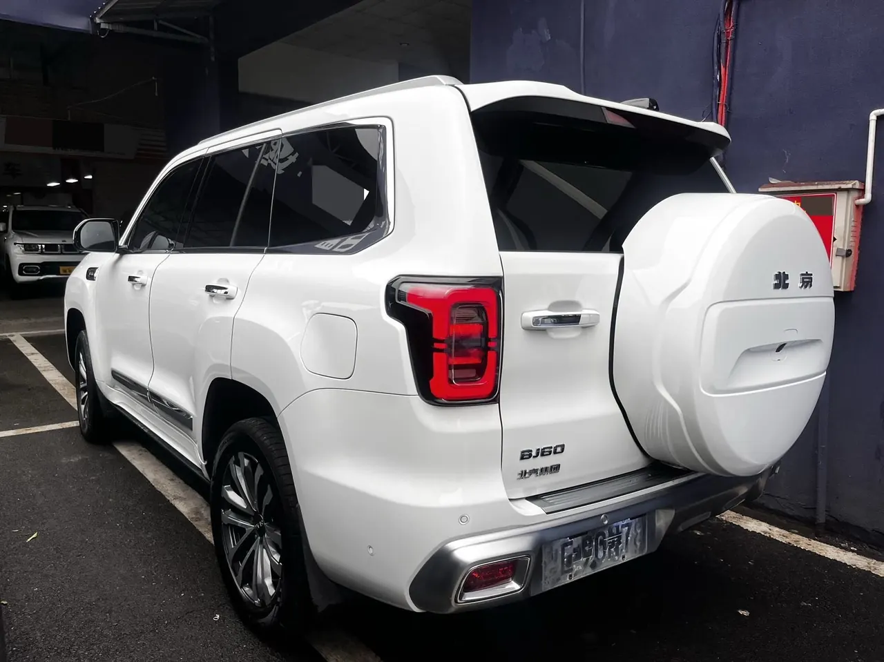 Beijing 2022 BJ60 48V 2.0T 11th Edition 7-seat Automatic Gear 5