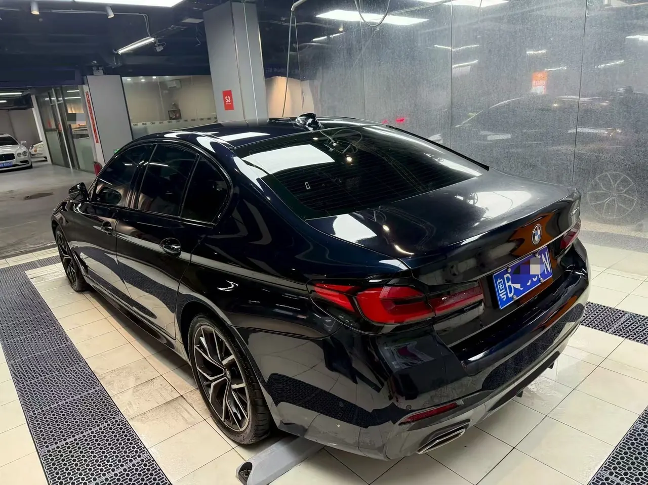 BMW 5 Series (Imported) 2022 540i 3.0T Fashion Edition M Sports Suit (Modified 2) Automatic Gear 9