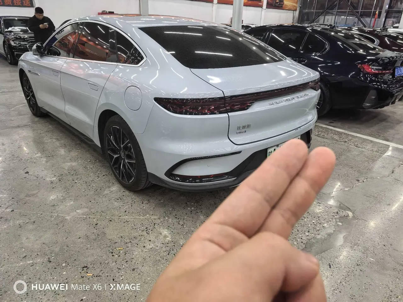 BYD 2025 Han DM-i 1.5T CVT 125km Flagship Automatic 5