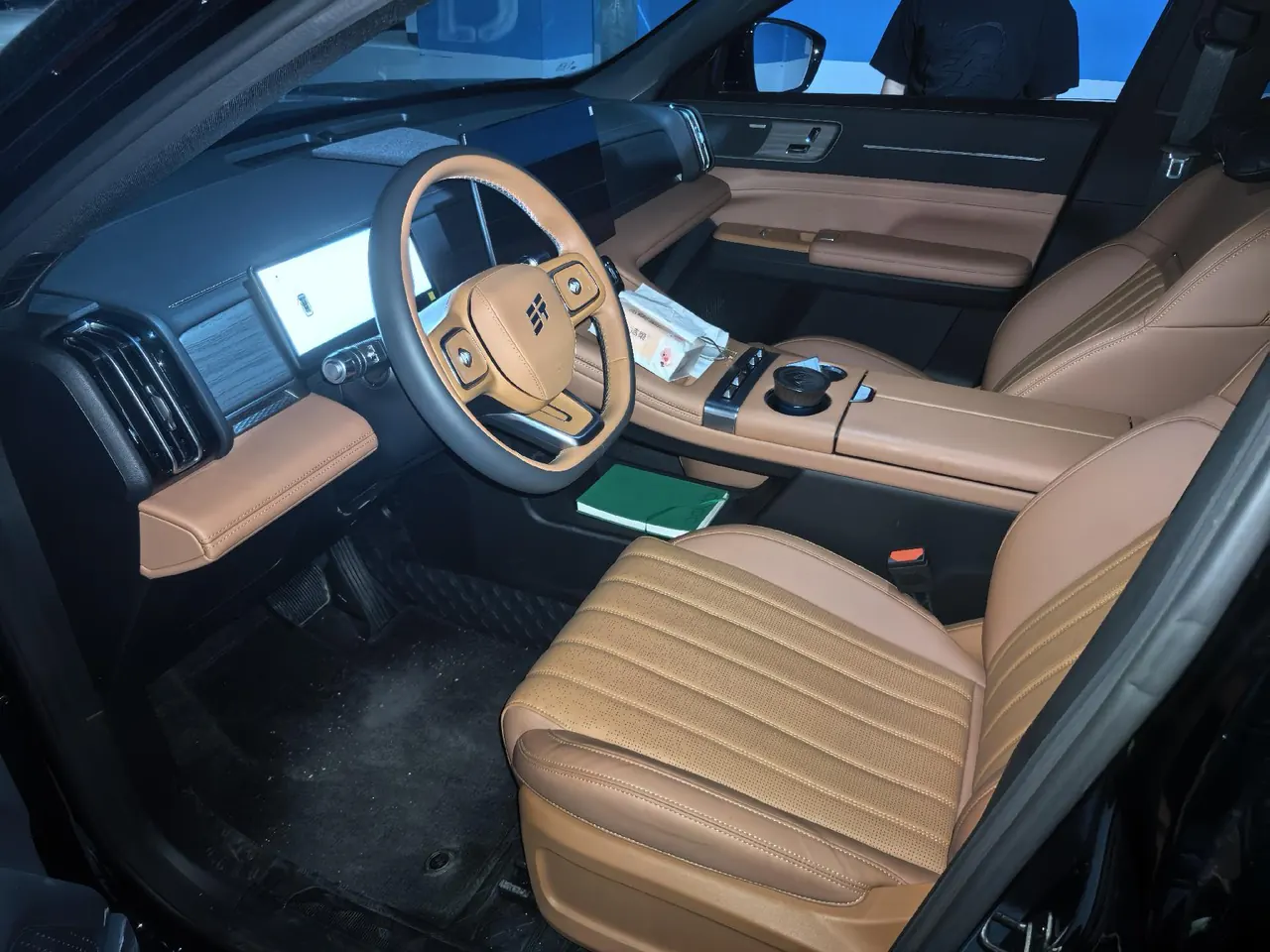 Jetour 2025 ShanHai L7 PLUS 1.5T 121km Deluxe Edition 5-seat Automatic Gear 4