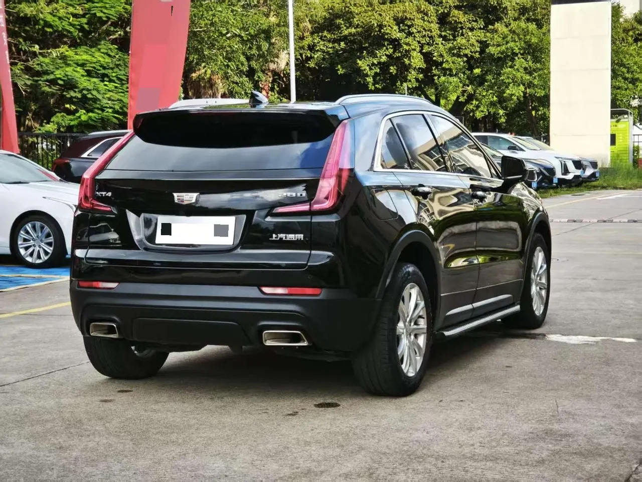 Cadillac 2020 XT4 2.0T 28T Two-Drive Leading Automatic Gear 10
