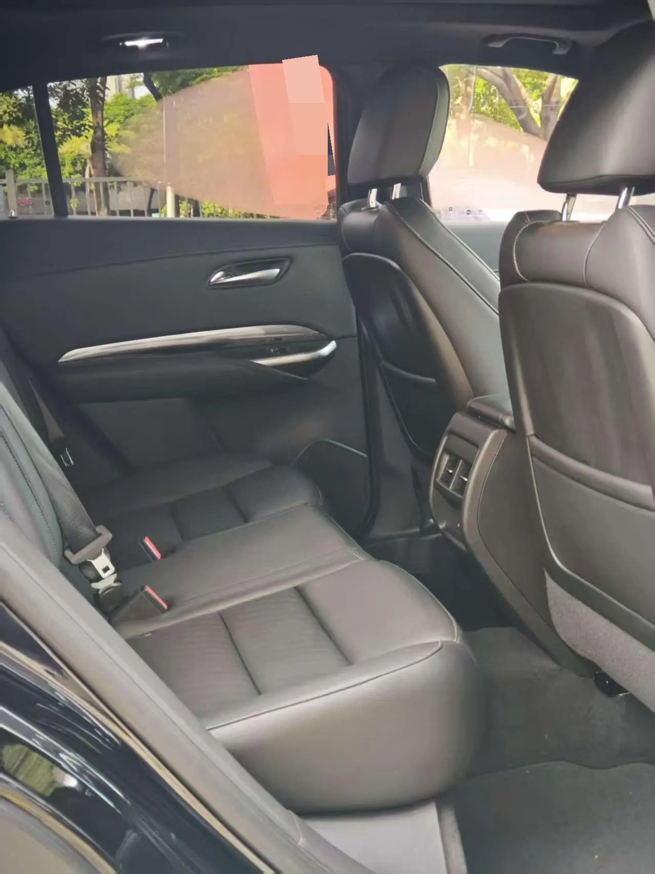 Cadillac 2020 XT4 2.0T 28T Two-Drive Leading Automatic Gear 5