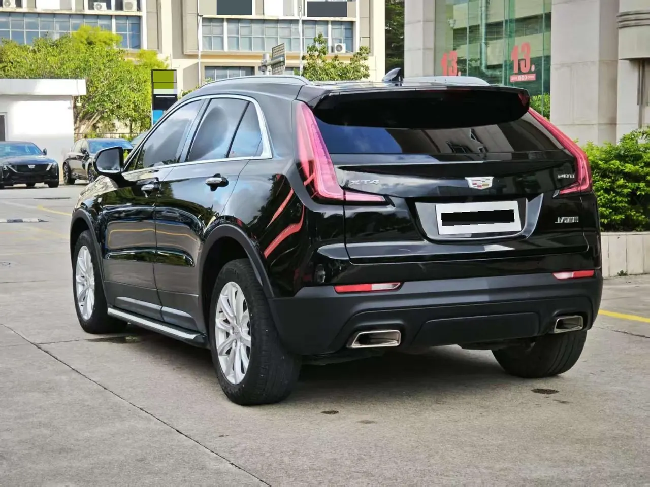 Cadillac 2020 XT4 2.0T 28T Two-Drive Leading Automatic Gear 9