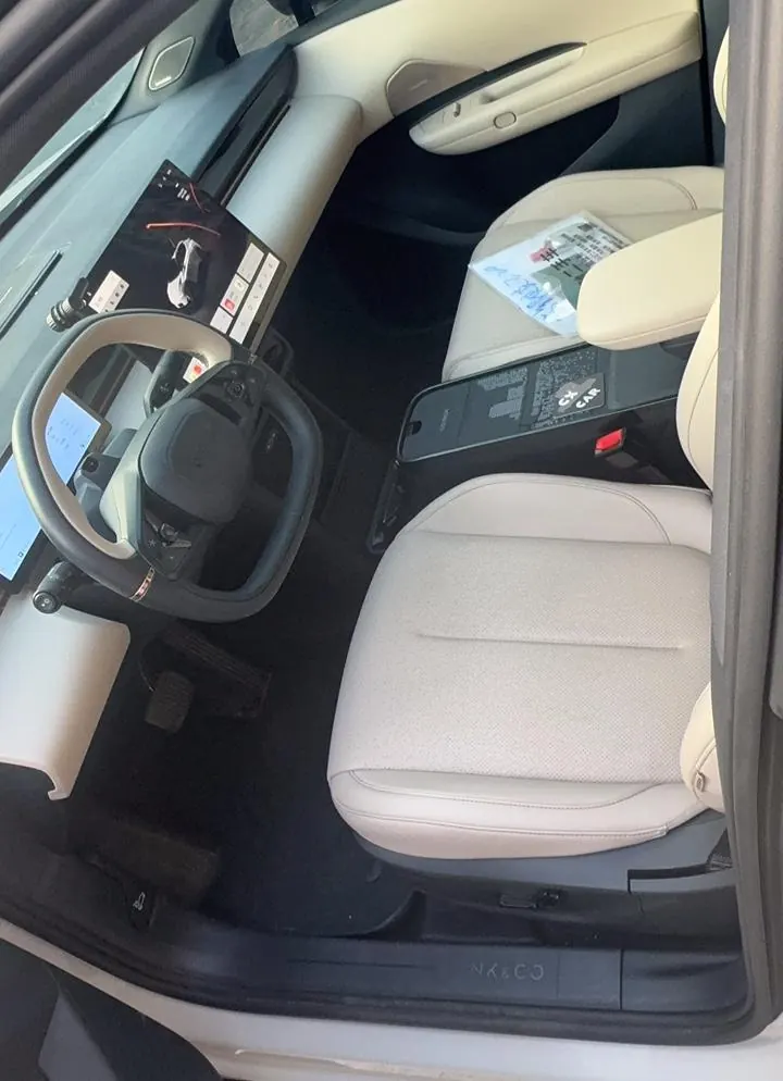 LYNK&amp;CO 2025 LYNK&amp;CO Z 20 530km Rear Drive Max Automatic 8