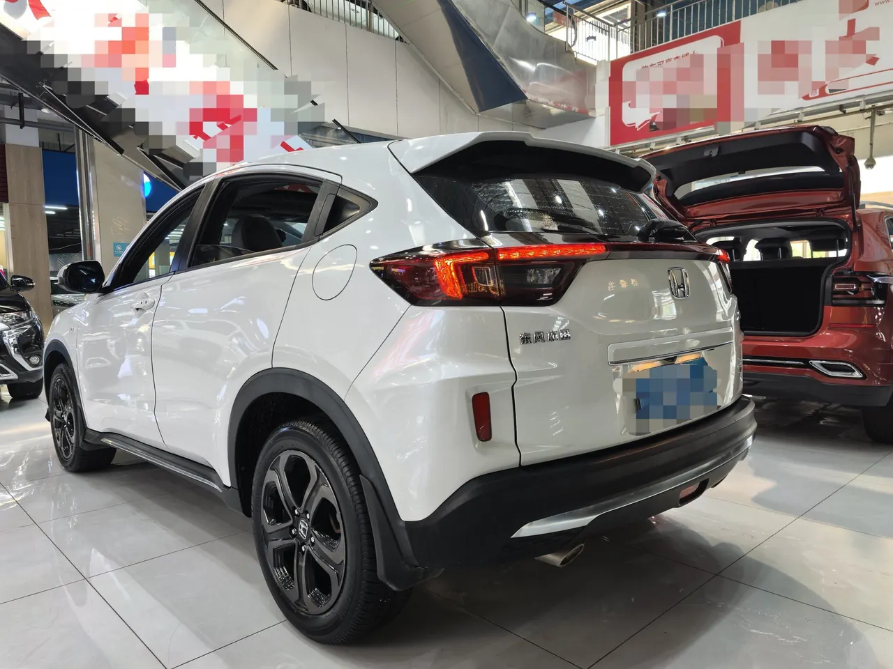 Honda 2020 XR-V 1.5T stepless 220TURBO deluxe automatic gear 5