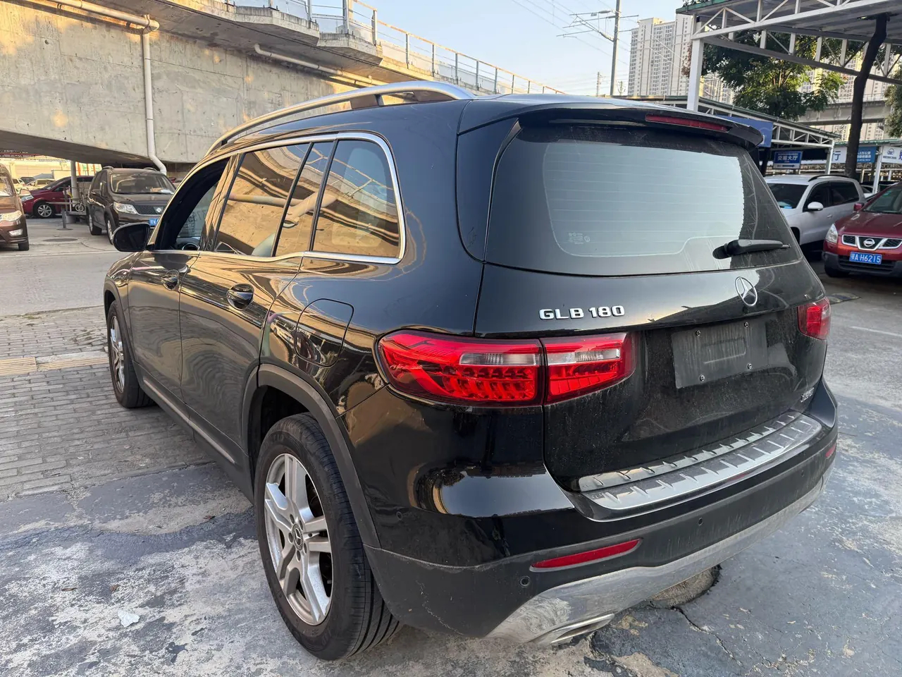 Mercedes Benz 2020 GLB 180 1.3T Dynamic Automatic 5