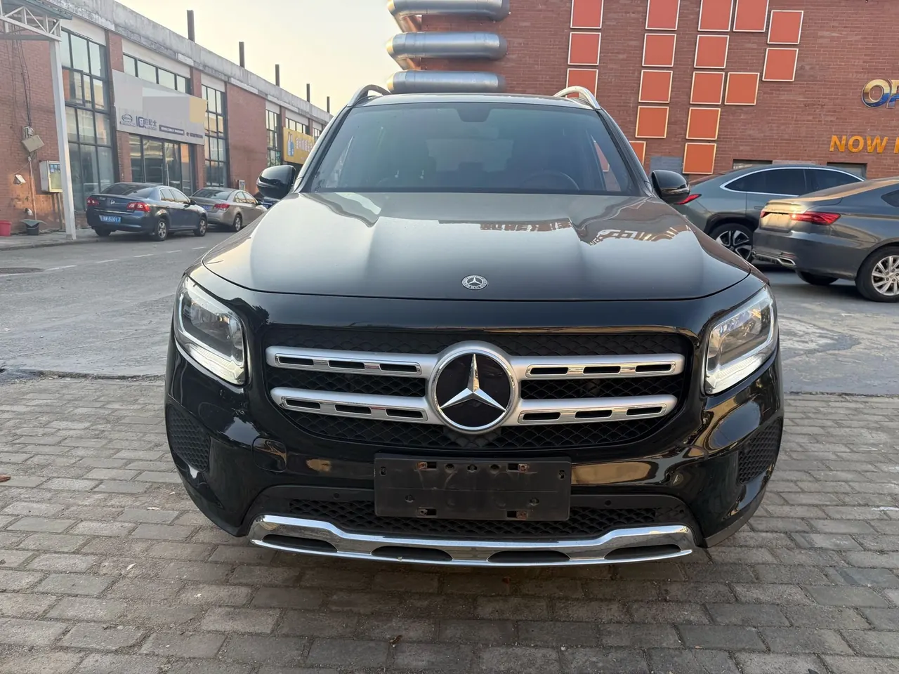 Mercedes Benz 2020 GLB 180 1.3T Dynamic Automatic 6