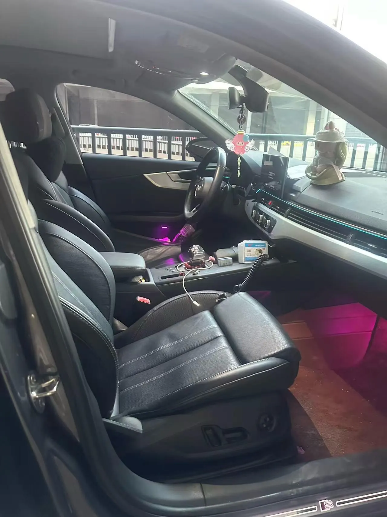 Audi 2022 A4L 2.0TFSI 40TFSI Fashion Dynamic Automatic 9