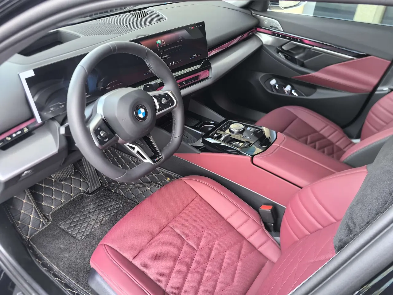 BMW 5 Series 2026 model 530Li 48V 2.0T Leading Edition M Sport Package Automatic 7