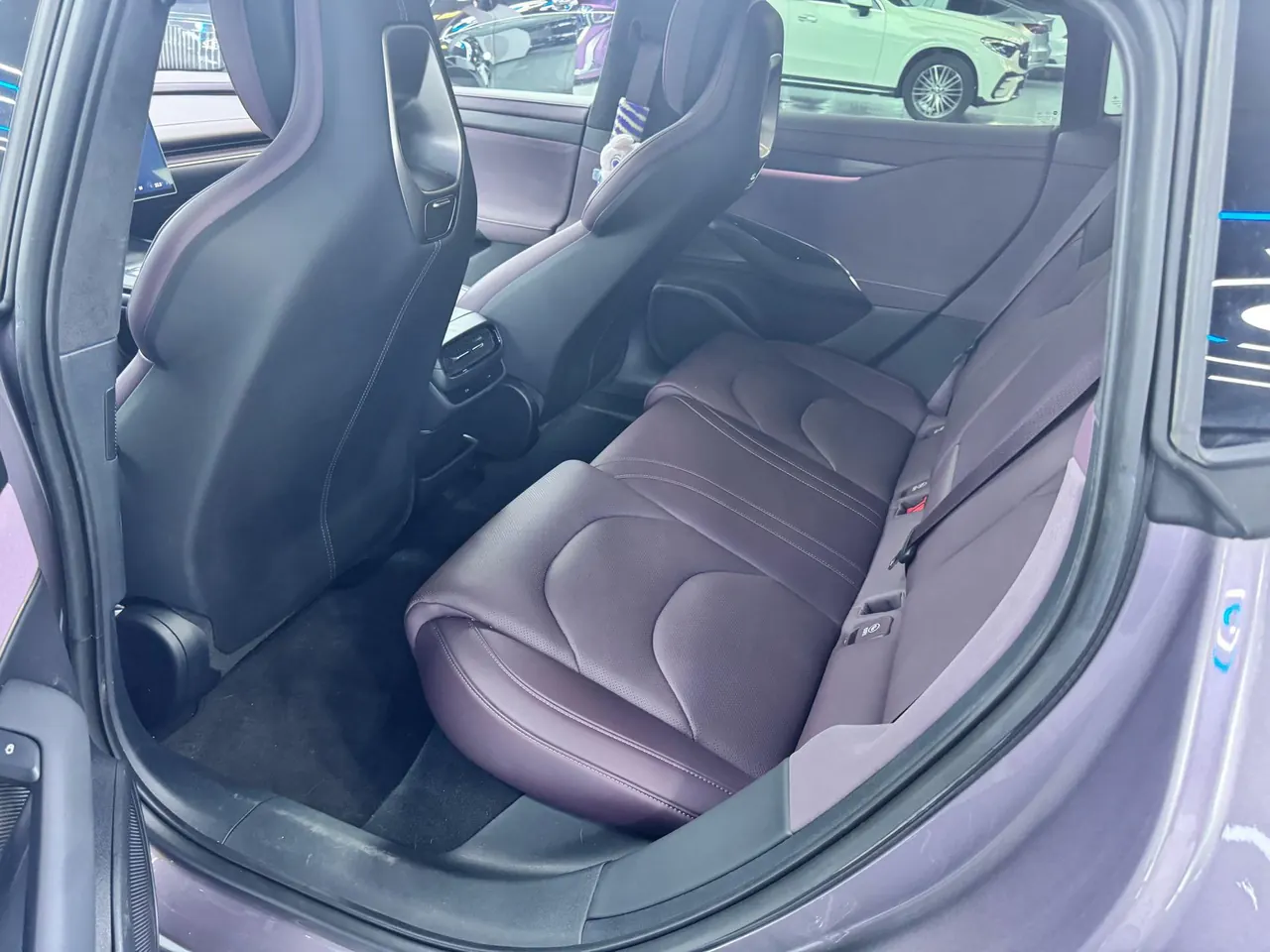 MI 2024 SU 7 800km 4-wheel drive ultra-long endurance high-end smart driving Max version automatic gear 9