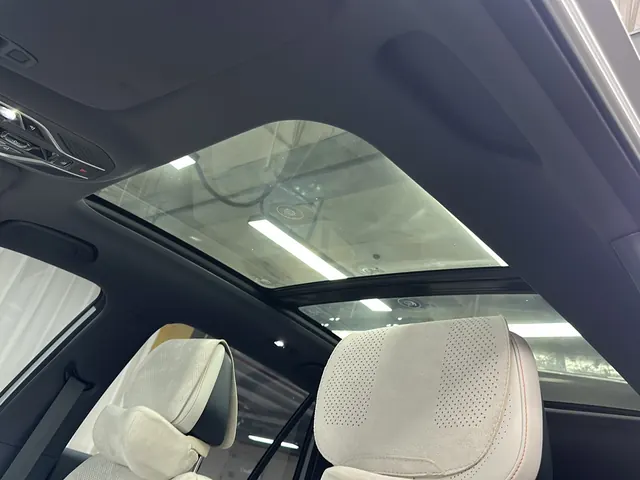 Geely Galaxy 2025 Starship 7 EM-i 1.5 120km Discovery Edition Automatic Gear 4
