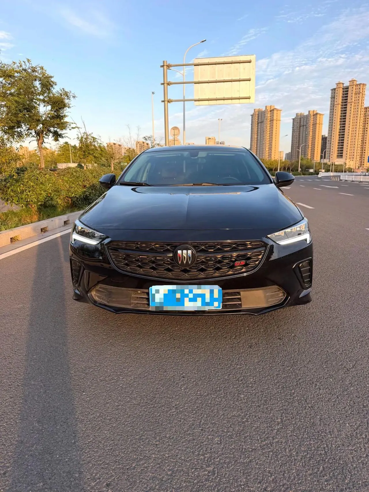 Buick 2025 Regal 1.5T 25T Super Edition Automatic Gear 2