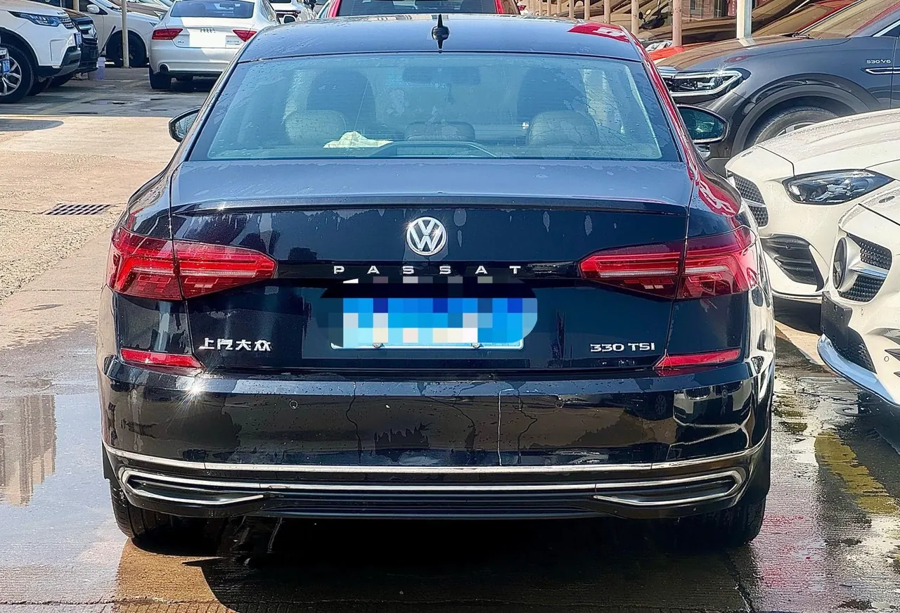 Volkswagen 2020 Passat 2.0TSI 330TSI Elite Edition (Modified) Automatic Gear 5