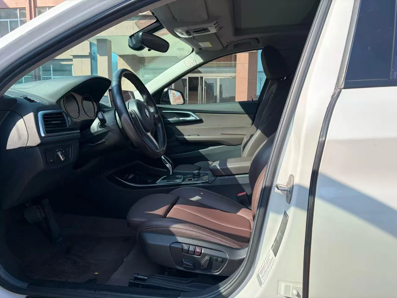 BMW 1 Series 2020 120i 1.5T M Sports Suit Automatic Gear 3