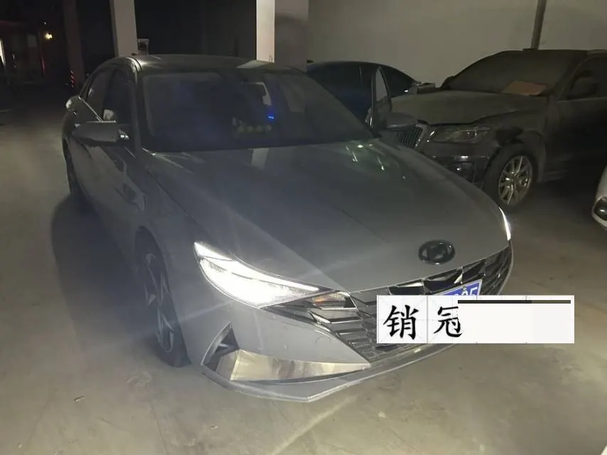 Hyundai 2022 Elantra-sedan 1.5 stepless GLX elite automatic gear 3