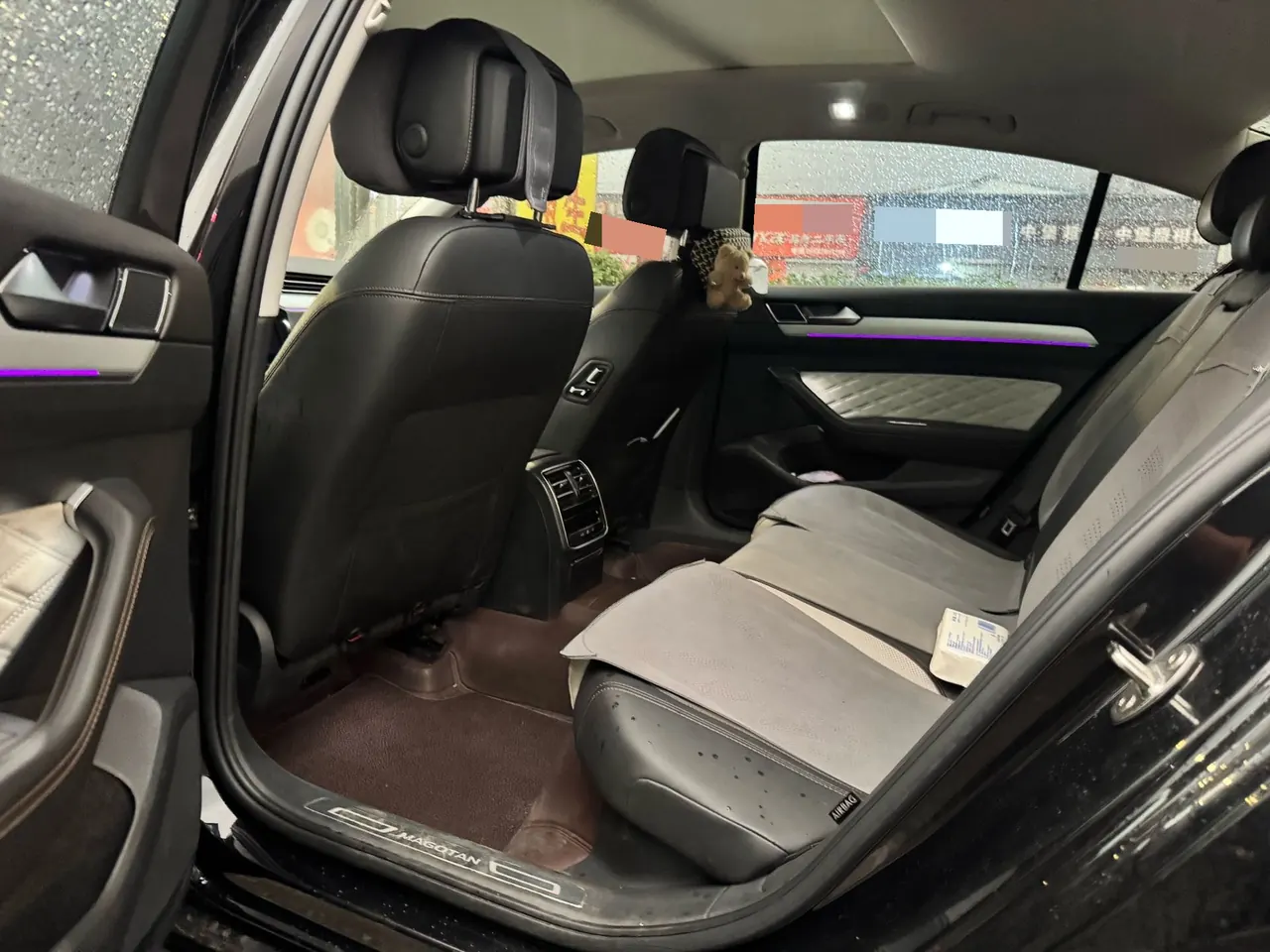 Volkswagen 2023 Magotan 2.0TSI 330TSI 2 million Commemorative Luxury Automatic Gear 4