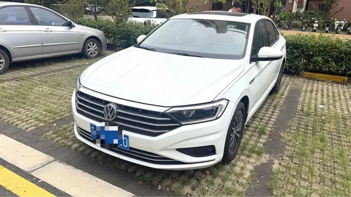 Open image lightbox: Volkswagen 2020 Sagitar 1.4TSI 280TSI Comfortable Automatic