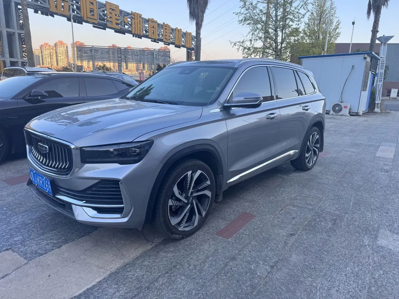 打开图片灯箱:Geely 2024 XingyueL (Monjaro) 2.0TD High Power Two-Drive Enovate Edition Automatic Transmission