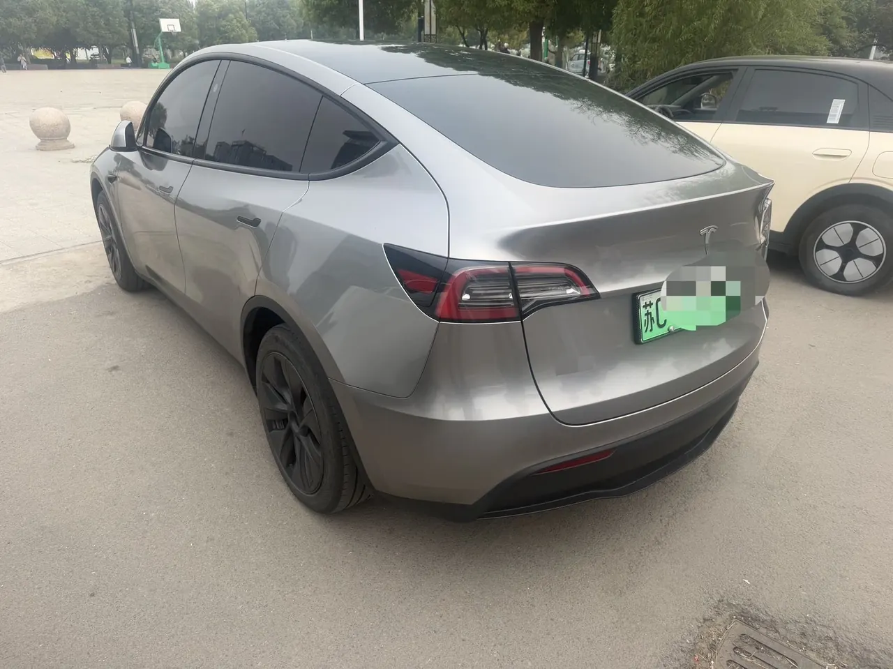 Tesla 2024 Model Y rear-wheel drive version automatic transmission 4