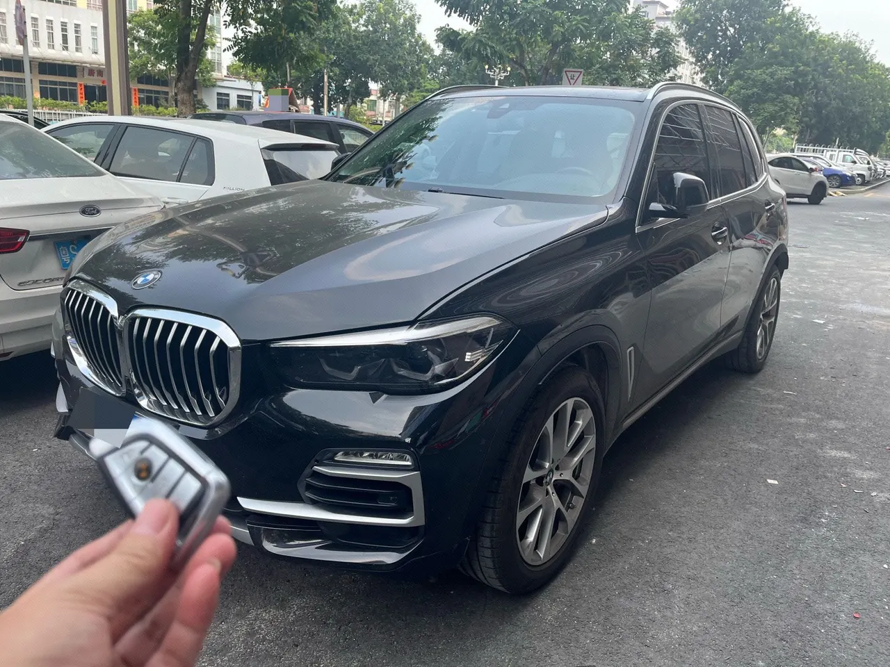BMW X5 (Imported) 2020 X5 xDrive30i 2.0T X Design Set Automatic Gear - View 1