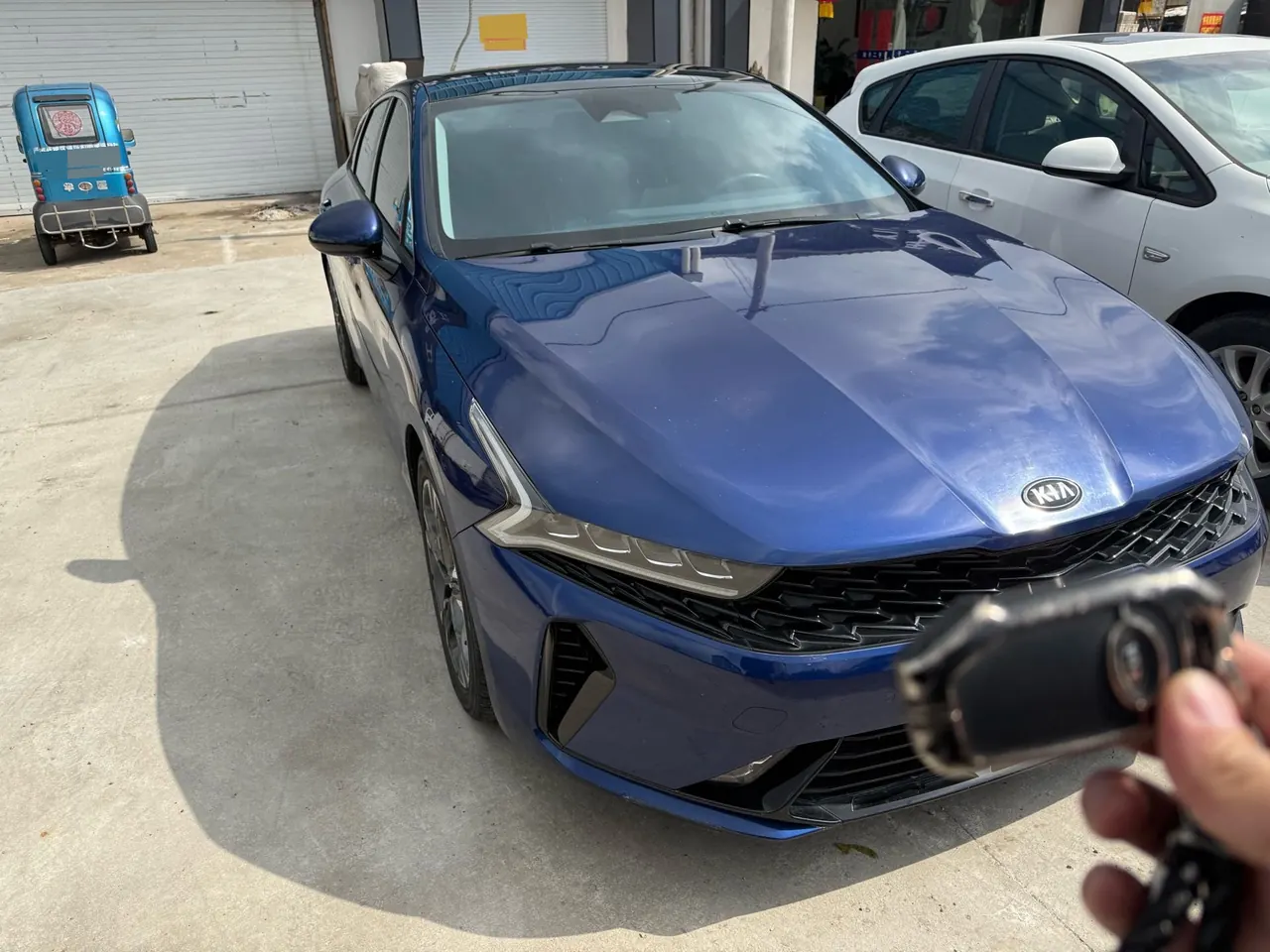Kia 2020 K5 Keku 1.5T 270T CVVD Deluxe Edition Automatic Gear 3