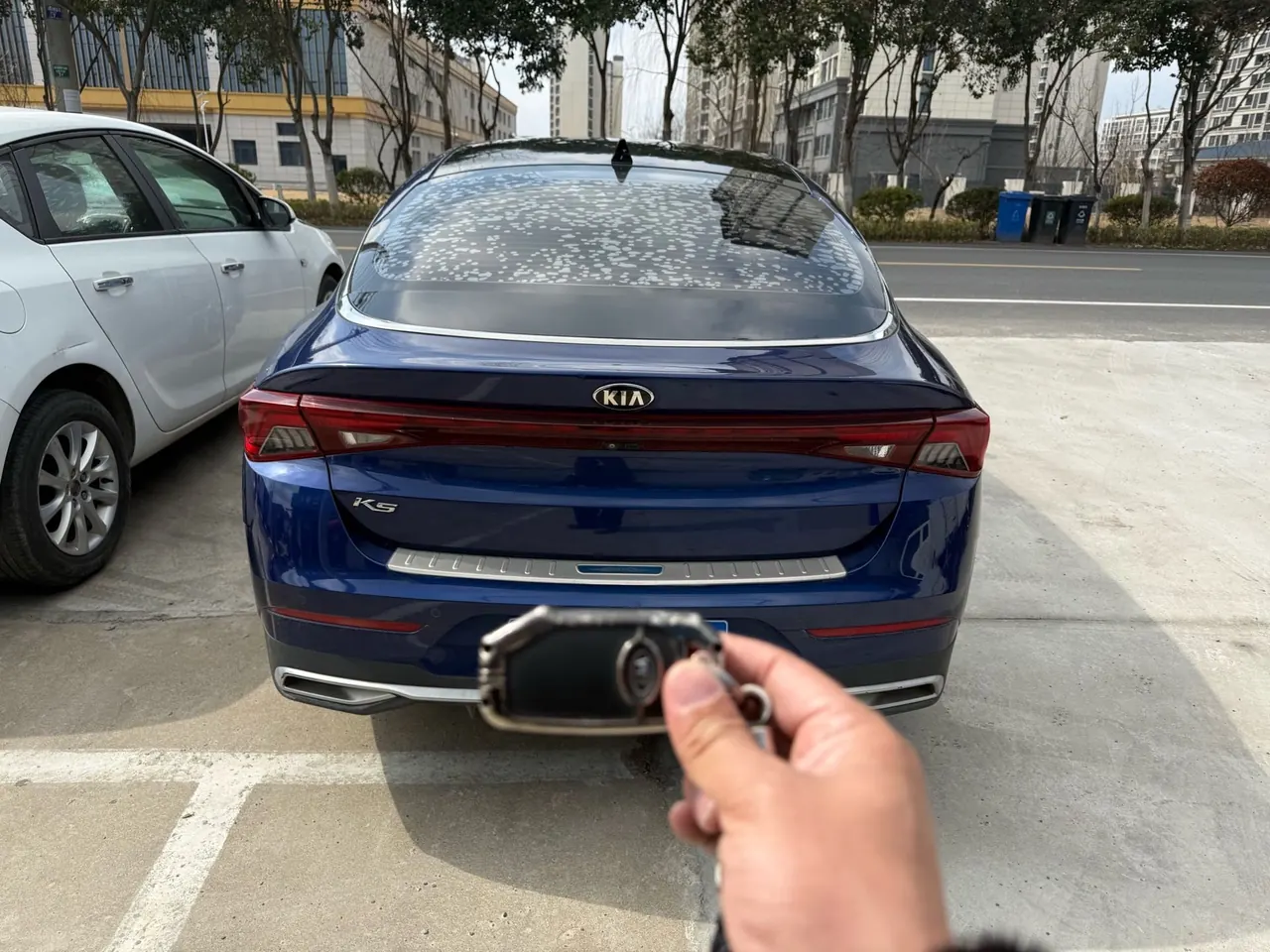 Kia 2020 K5 Keku 1.5T 270T CVVD Deluxe Edition Automatic Gear 5