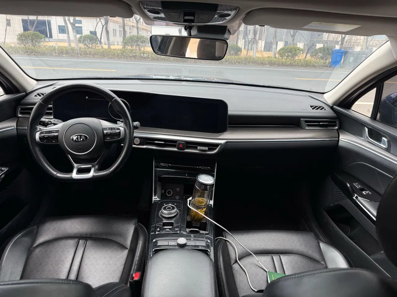 Kia 2020 K5 Keku 1.5T 270T CVVD Deluxe Edition Automatic Gear 9