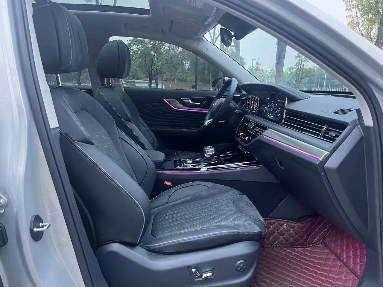 HongQi 2022 HS5 2.0T Zhilian Flag Edition Automatic Gear 4