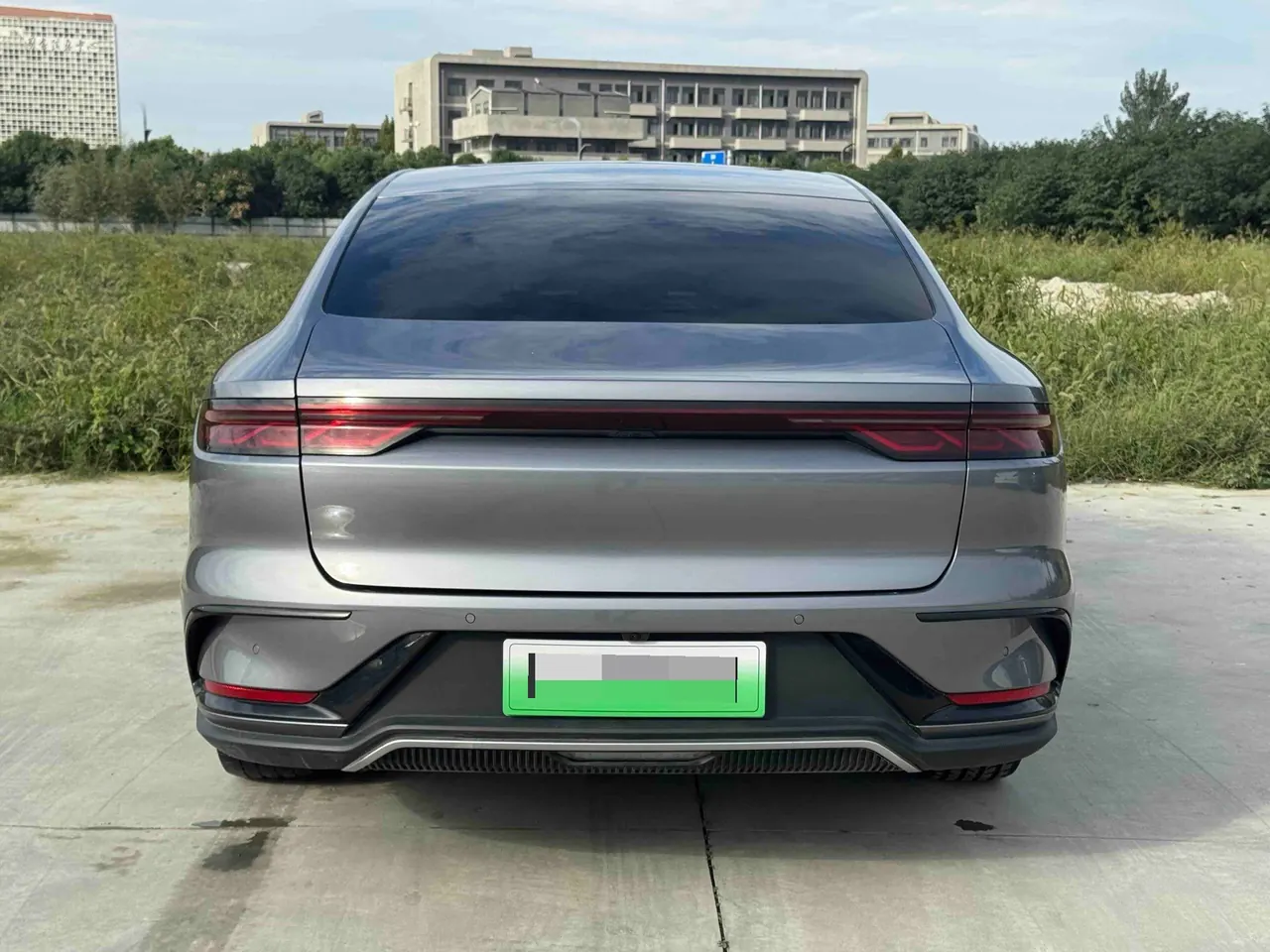 BYD 2022 Han DM-i 1.5T stepless 121KM exclusive automatic gear 8