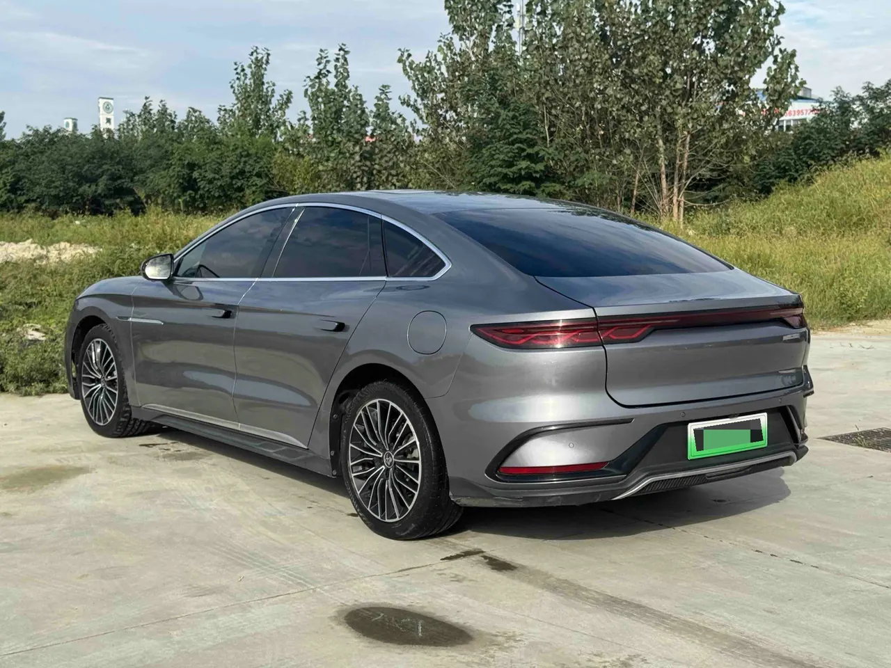 BYD 2022 Han DM-i 1.5T stepless 121KM exclusive automatic gear 9