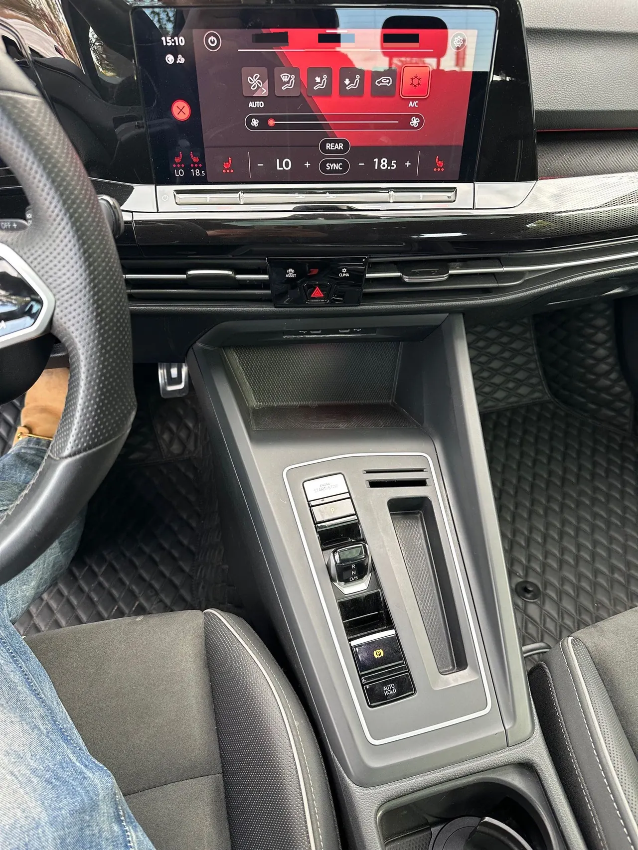 Volkswagen 2021 Golf 8 R-Line 1.4TSI 280TSI Automatic 14