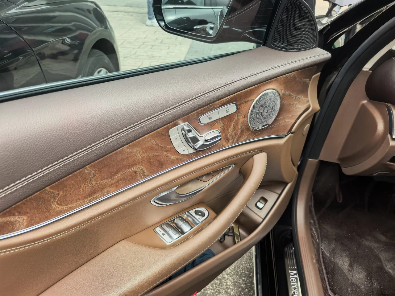Mercedes Benz E Class 2023 E 300 L 2.0T Luxury Automatic Gear 7
