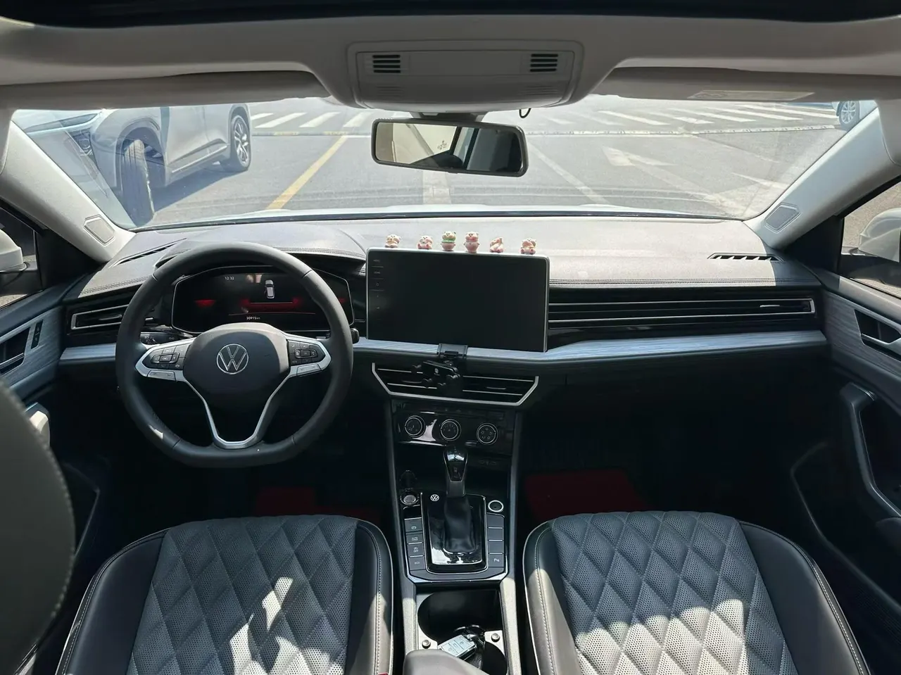 Volkswagen 2023 Sagitar 1.5TSI 300TSI Exceed Edition Automatic 2