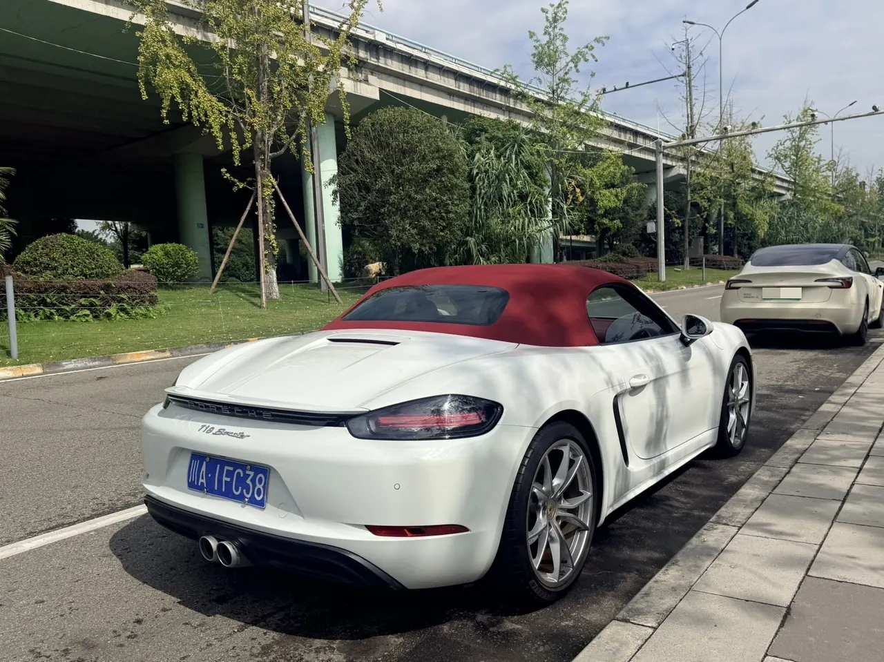 Porsche 718 (Imported) 2020 718 Boxer 2.0T Automatic 5