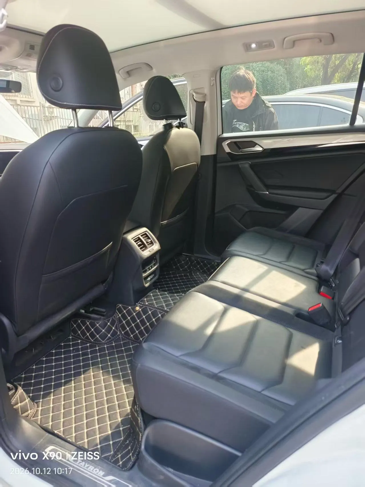 Volkswagen 2020 Tanyue 2.0TSI 330TSI Two-Drive Deluxe Smart Joint Edition Automatic Gear 5