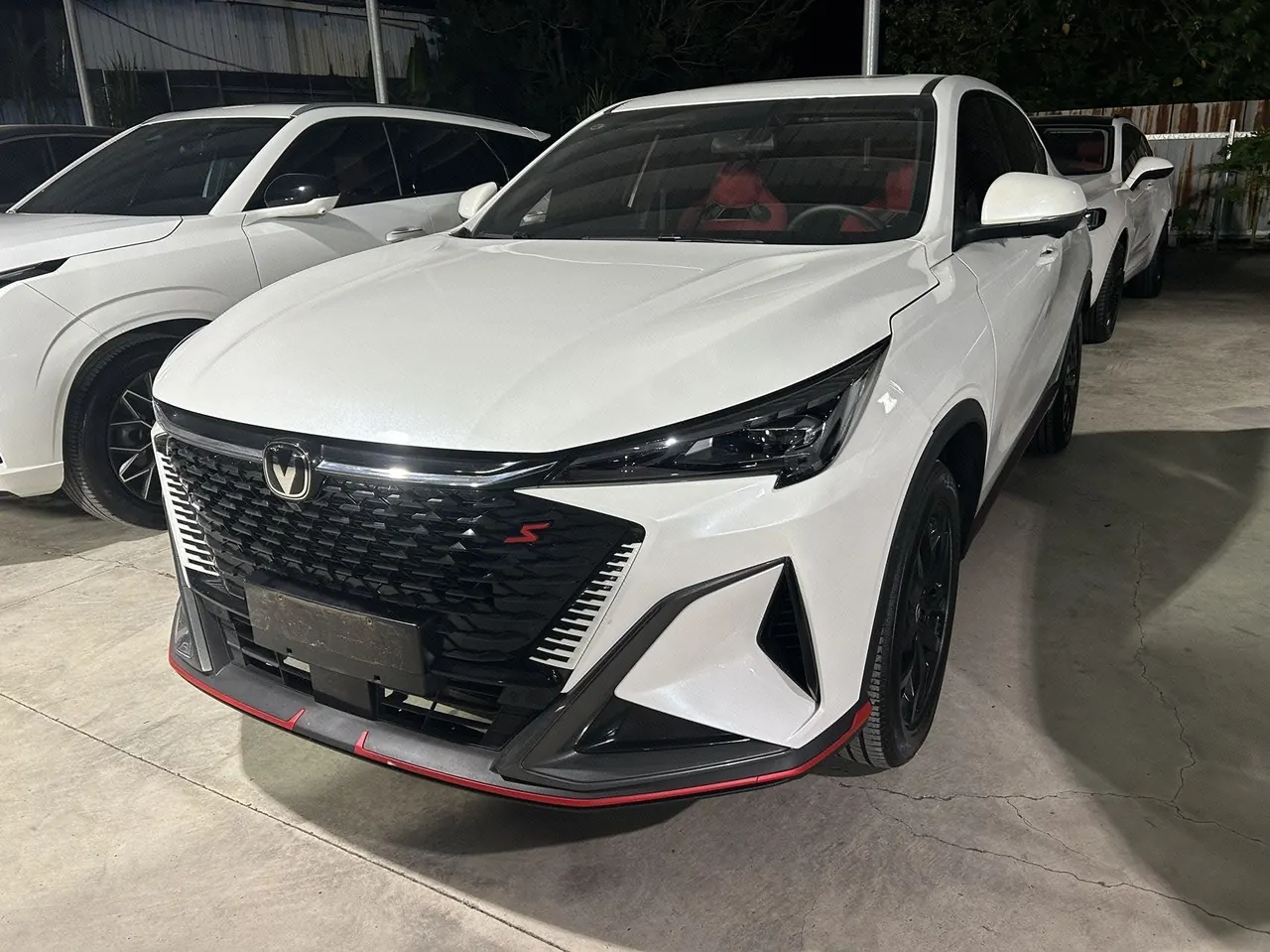 ChangAn 2025 X5 PLUS 1.5T Exceed Edition Automatic Gear - View 1