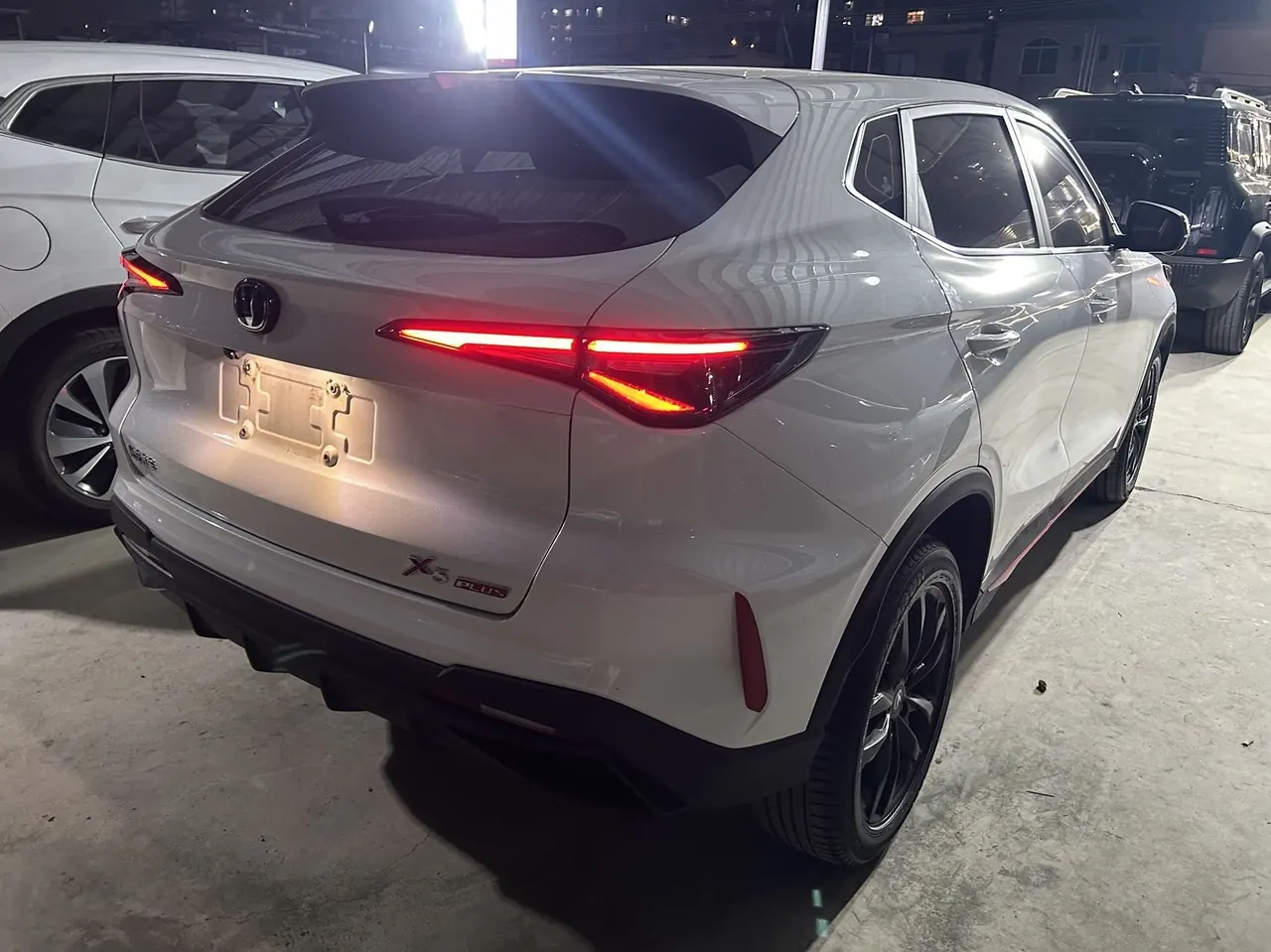 ChangAn 2025 X5 PLUS 1.5T Exceed Edition Automatic Gear 4