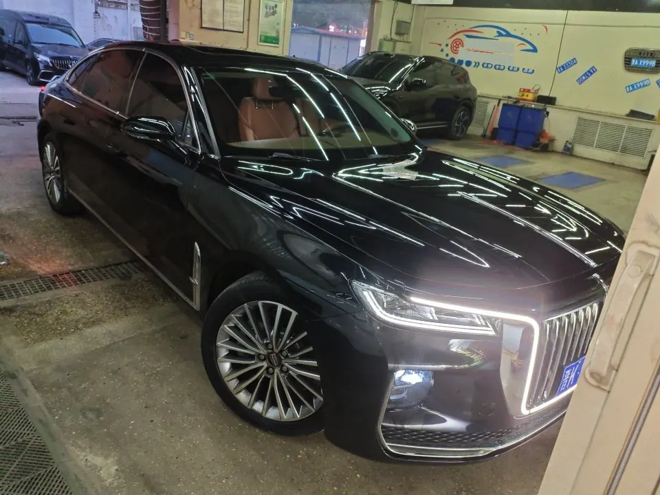 HongQi 2022 H9 48V 2.0T Zhilian Flag Edition Automatic Gear 2
