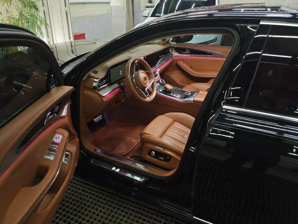 HongQi 2022 H9 48V 2.0T Zhilian Flag Edition Automatic Gear 4