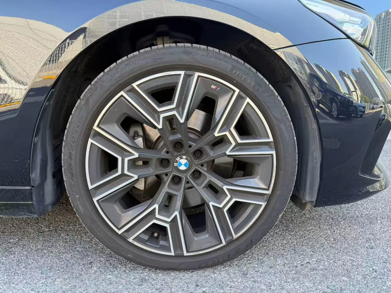 BMW 5 series 2025 530Li 48V 2.0T exclusive m sports suit automatic gear 5